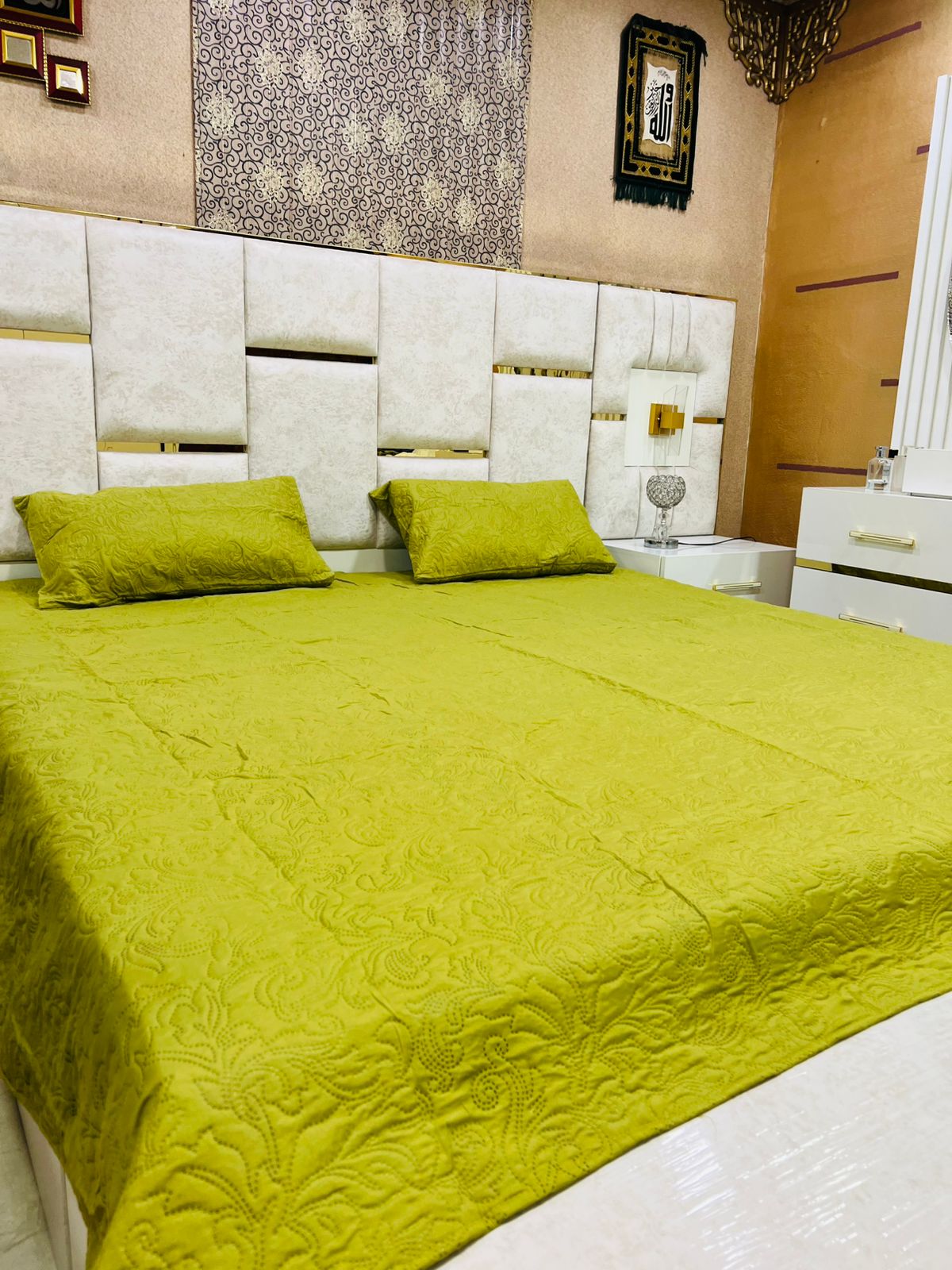 Luxury Bed Sheet